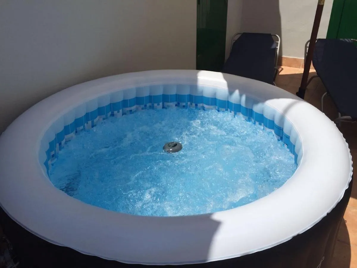 Villa Holiday Home Can Paco Can Picafort  Espanha